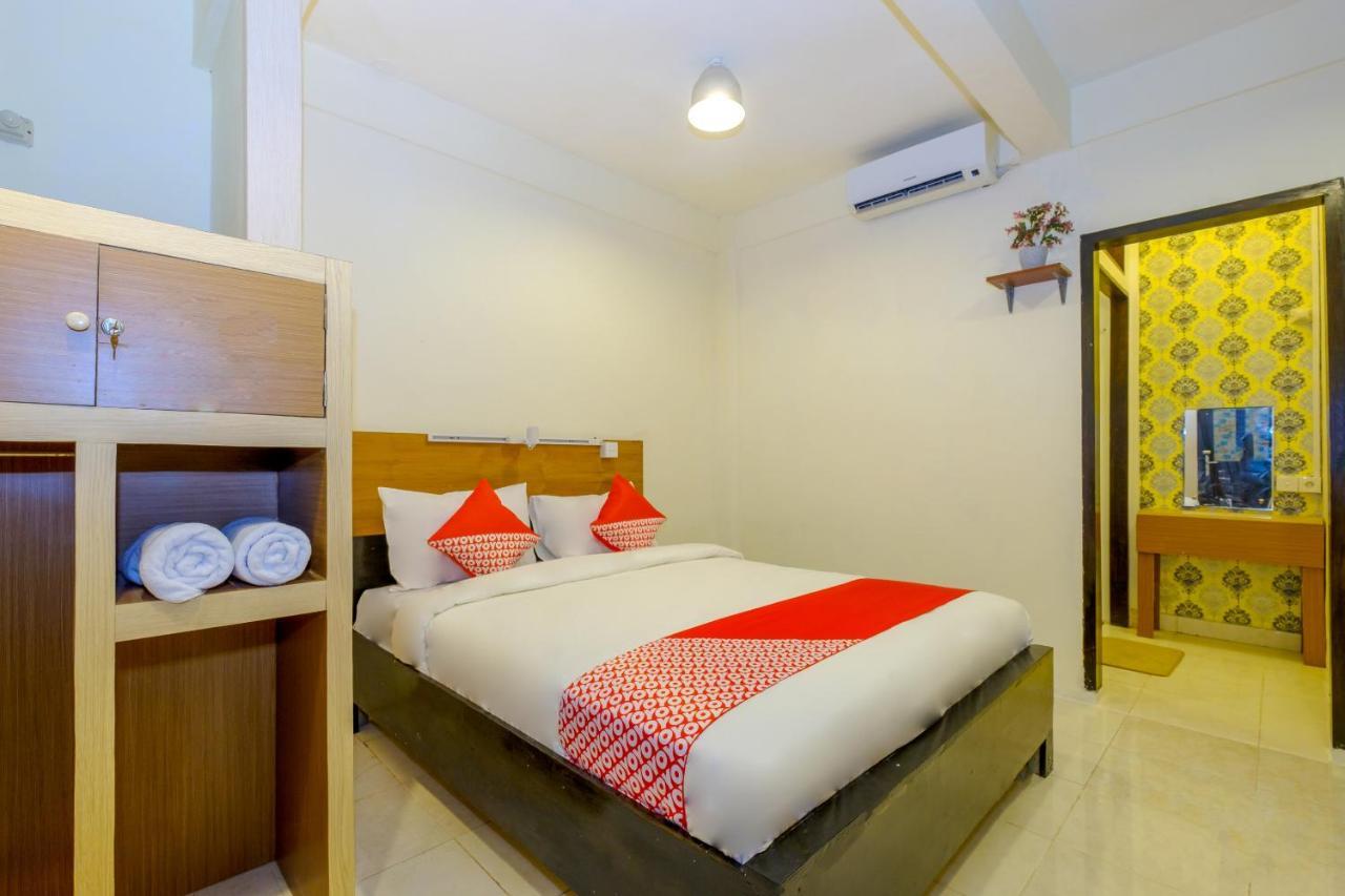 Oyo 3088 Green Valley House Senggigi Exterior foto